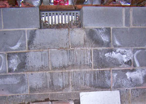 Open crawl space vents allowing in humidity and water in Chillicothe